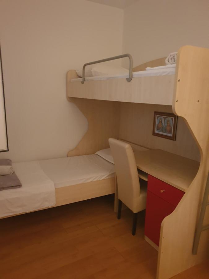 House Aurora Apartment *